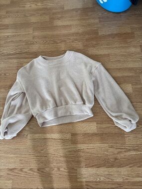 Free People Cropped Balloon Sleeve Crew Sweater in Beige